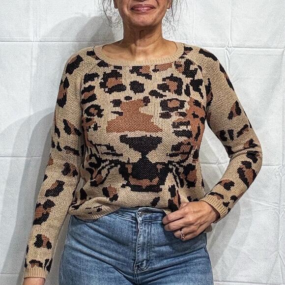 Belle Du Jour Leopard Print High Low Hem Sweater Sz M - Picture 1 of 12